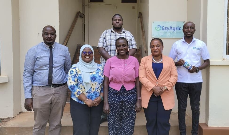 UNODE AGRO team visiting EzyAgric offices