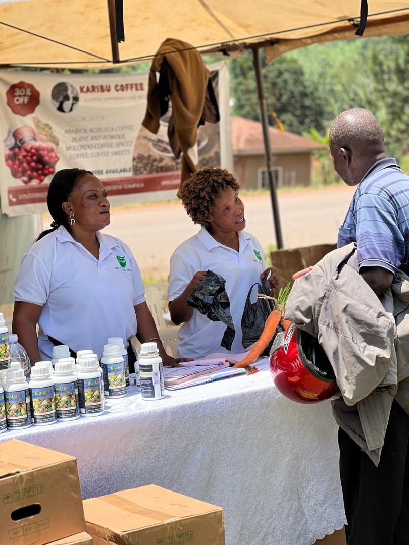 Bio-Farm sales stall serving a customer